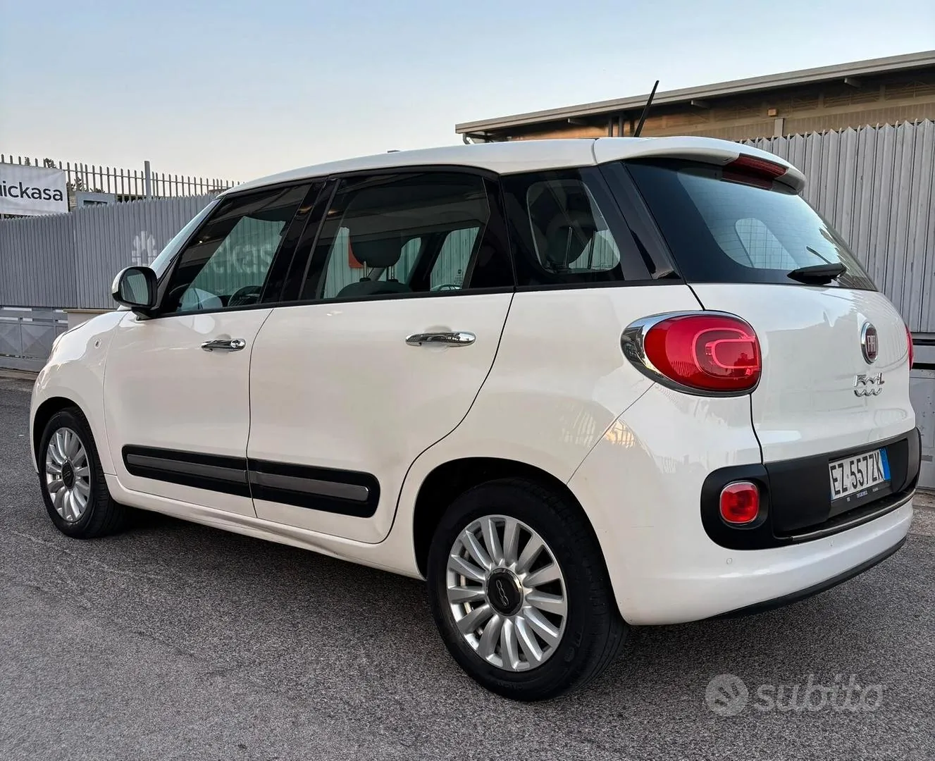 Fiat 500L 2015 photo 4