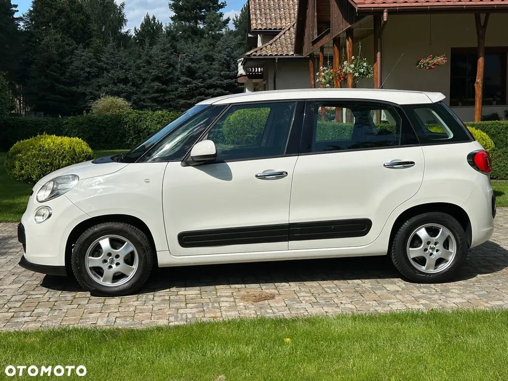 Fiat 500L 2012 photo 4