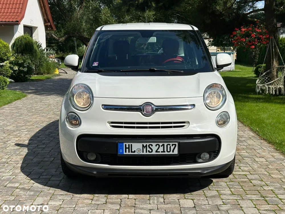 Fiat 500L 2012 photo 2