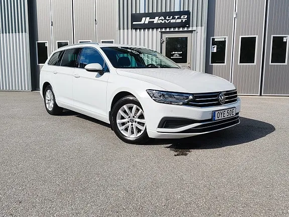 Volkswagen Passat 2023 photo 2