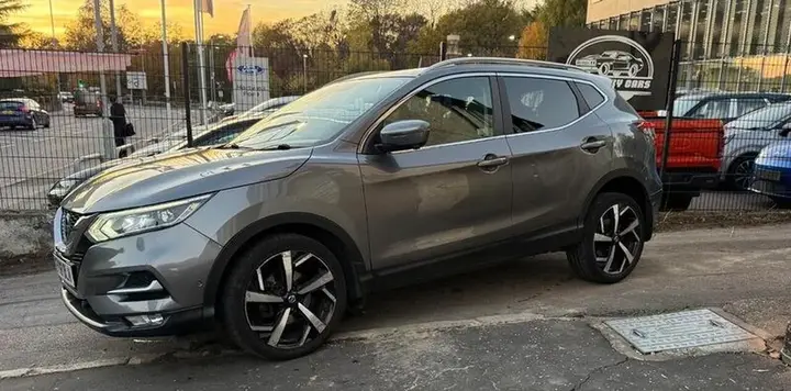 Nissan Qashqai 2018 photo 2