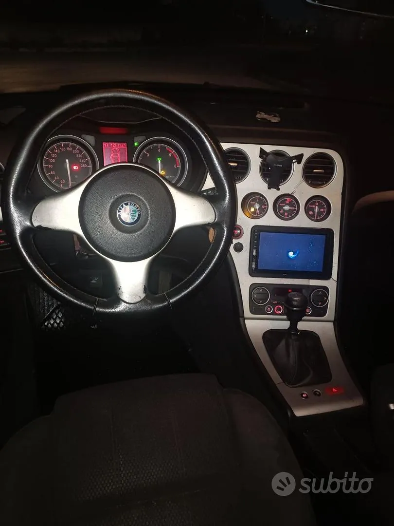 Alfa Romeo 159 2007 photo 2