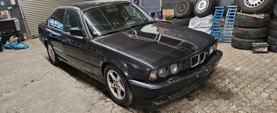 BMW E34
