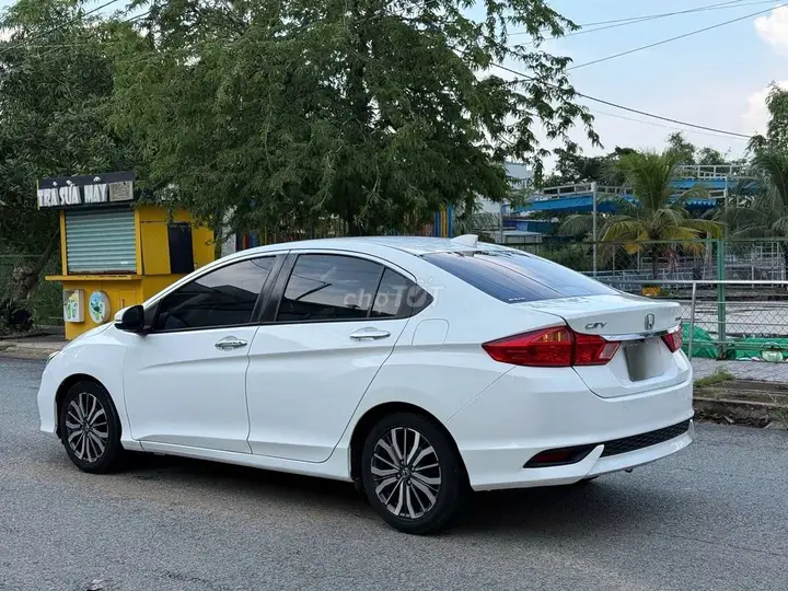 Honda City 2018 photo 4