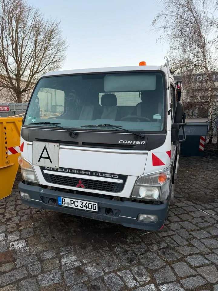 Mitsubishi Fuso Canter