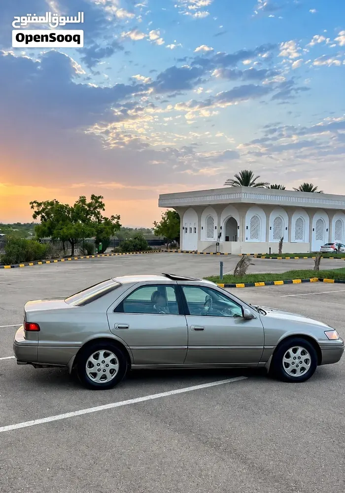 Toyota Camry 2000 photo 4