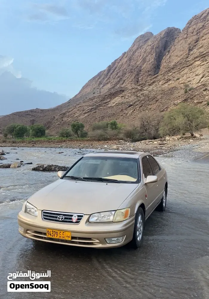 Toyota Camry 2000 photo 2