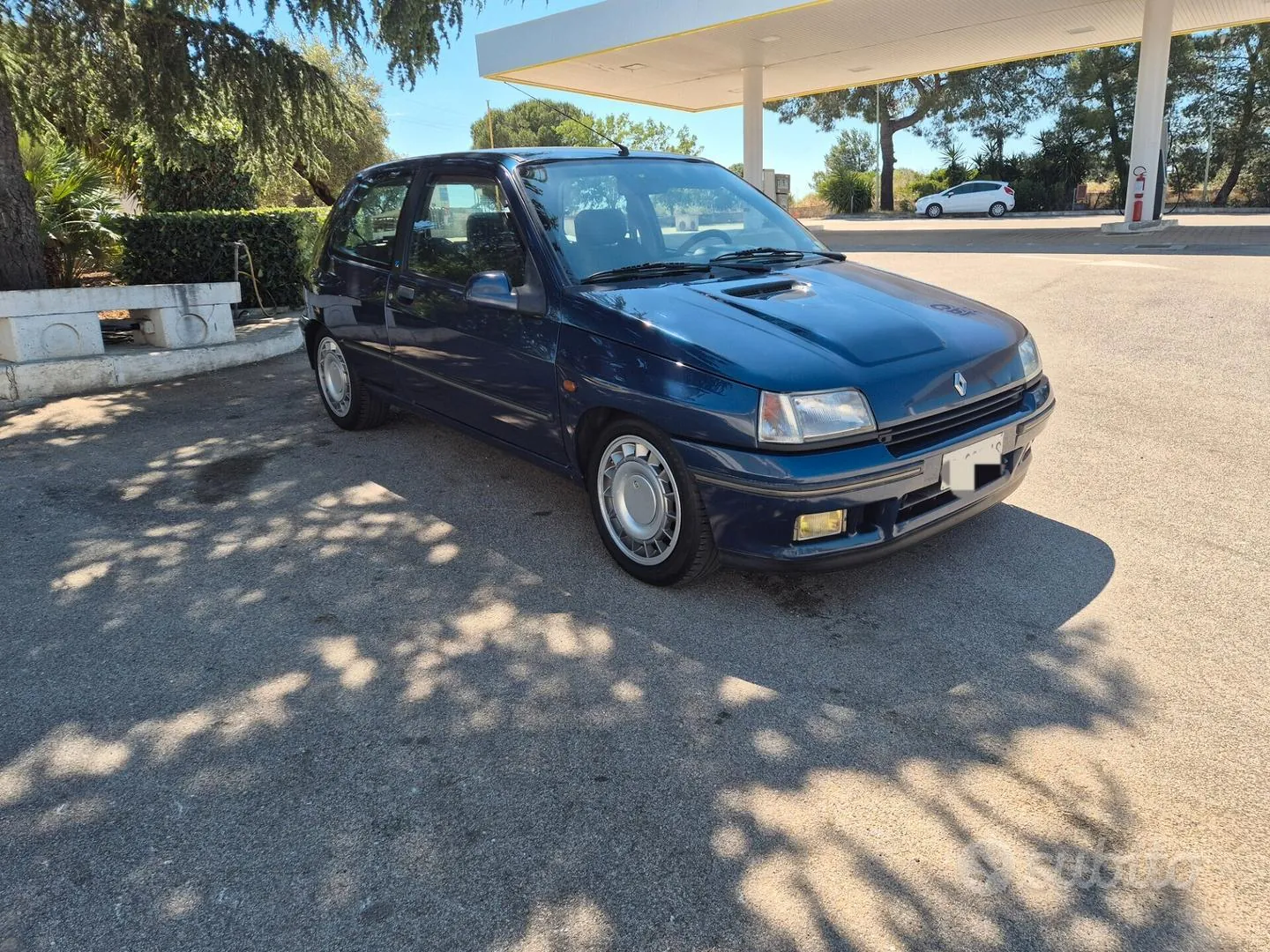 Renault Clio 1991 photo 4