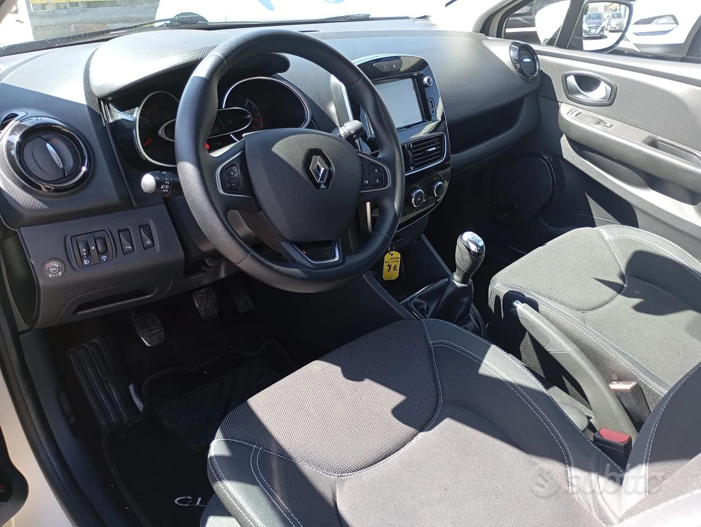 Renault Clio 2017 photo 4