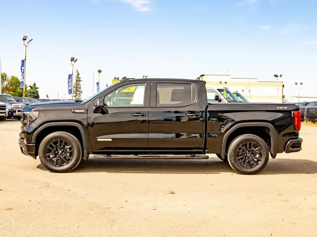 GMC Sierra 1500 2026 photo 2