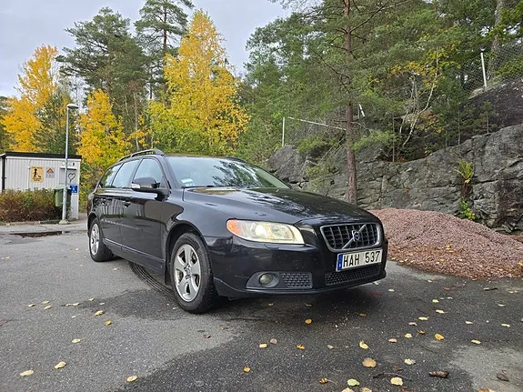 Volvo V70 2008 photo 4