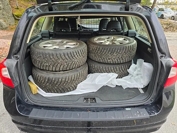 Volvo V70 2008 photo 5