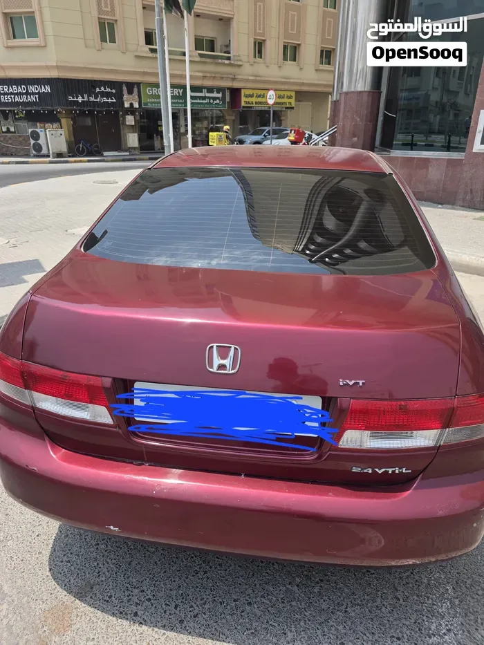 Honda Accord 2004 photo 2