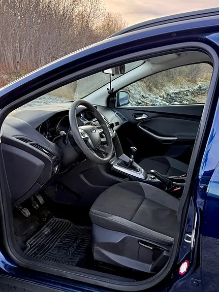 Ford Focus 2011 photo 5