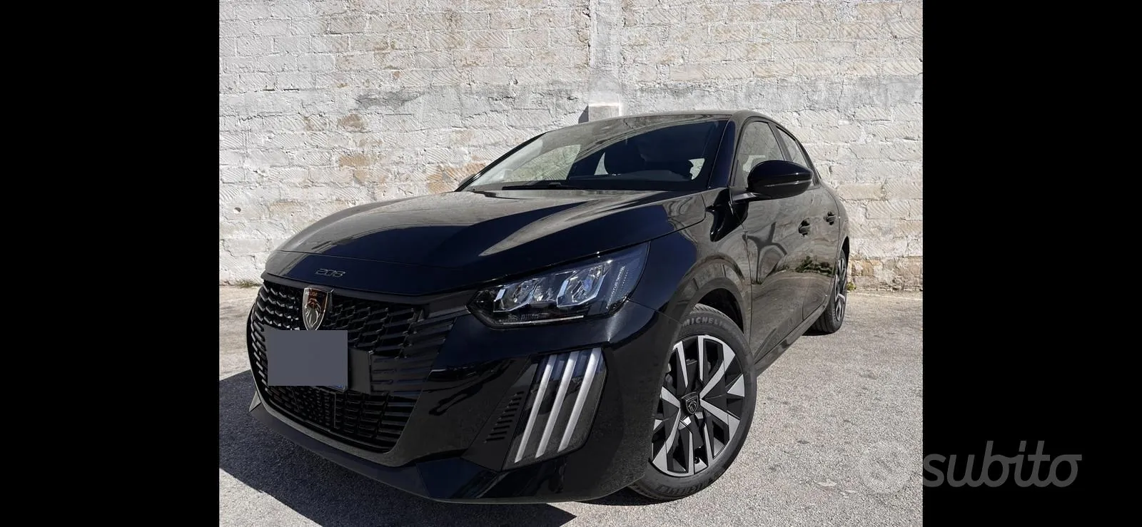 Peugeot 208 2024 photo 2