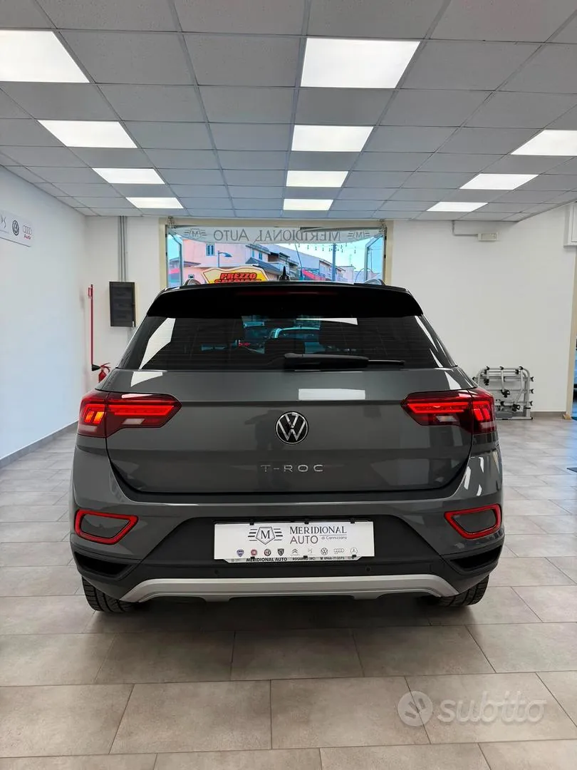 Volkswagen T-Roc 2023 photo 5