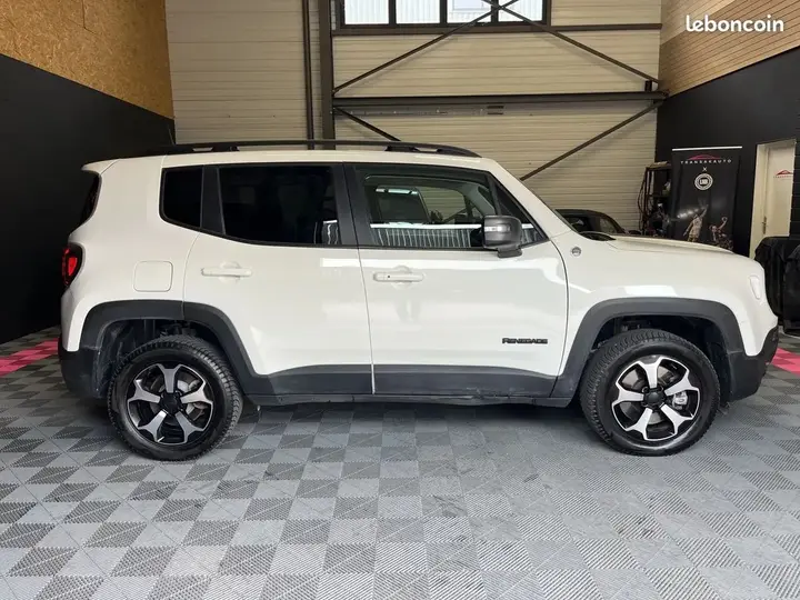 Jeep Renegade 2022 photo 4