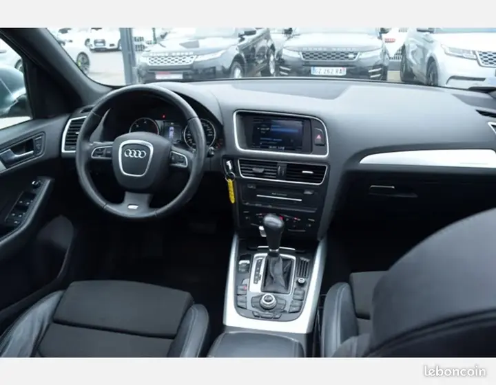 Audi Q5 2009 photo 2