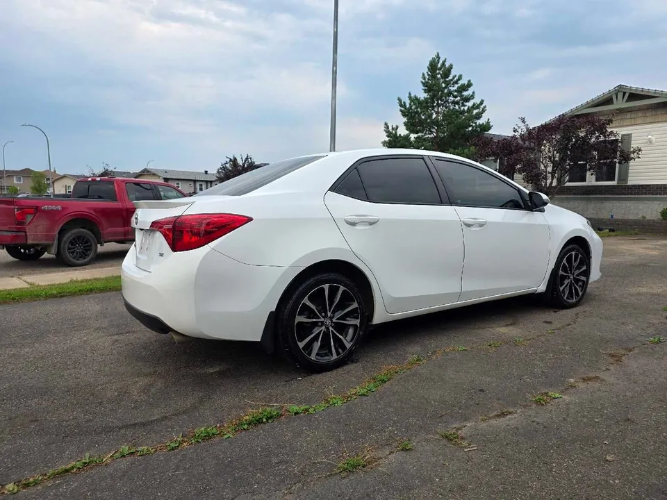 Toyota Corolla 2017 photo 3