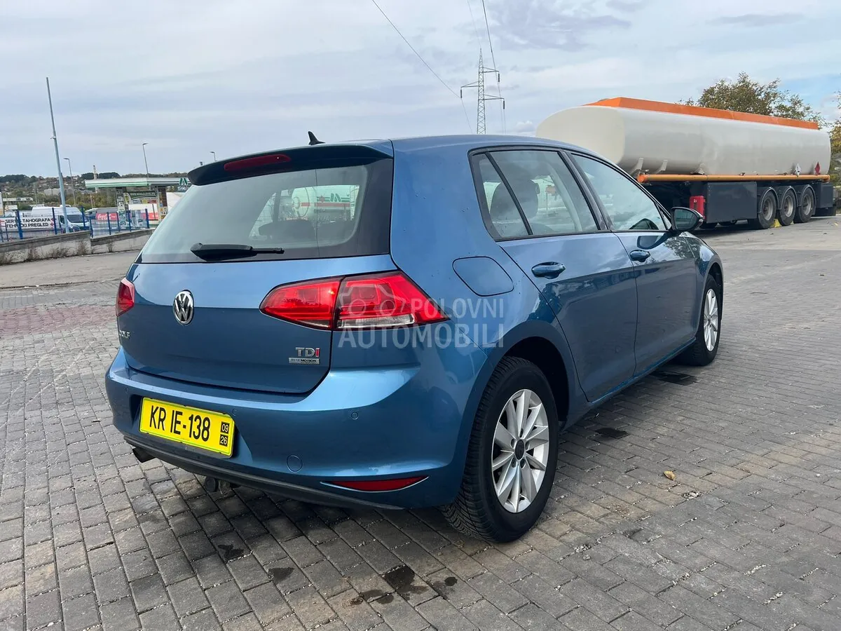 Volkswagen Golf 2013 photo 4