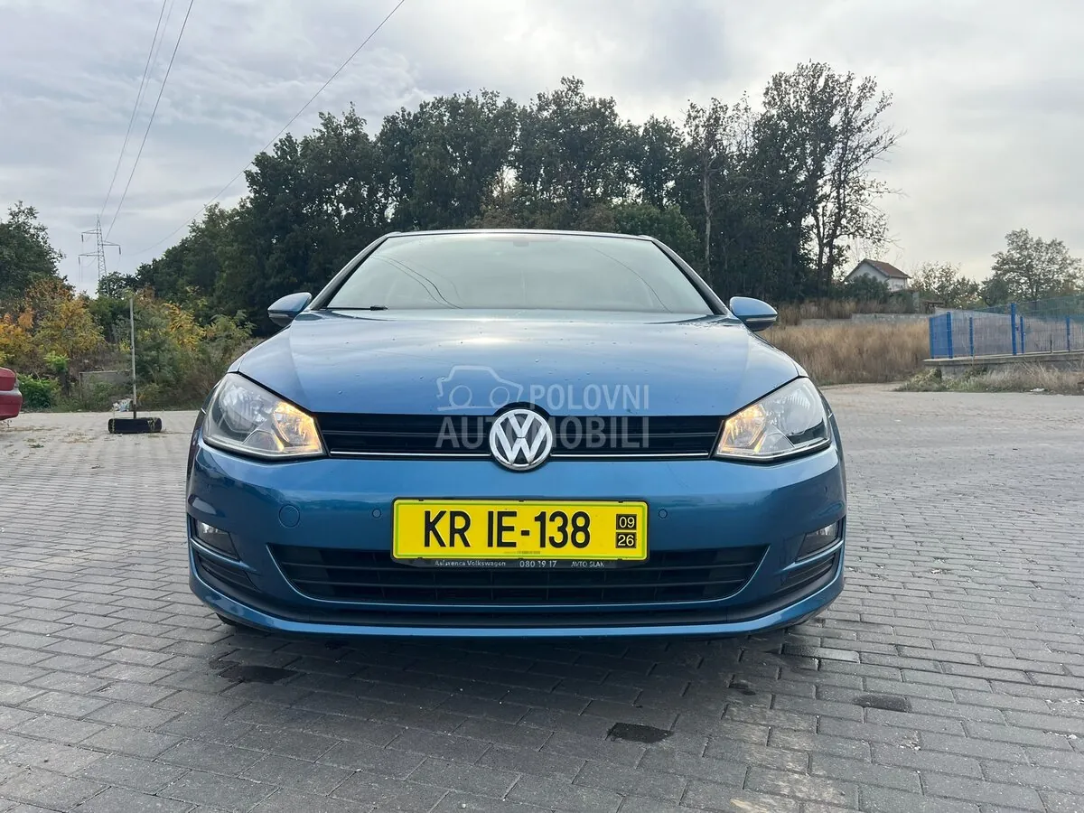 Volkswagen Golf 2013 photo 3