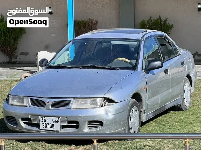 Mitsubishi Carisma
