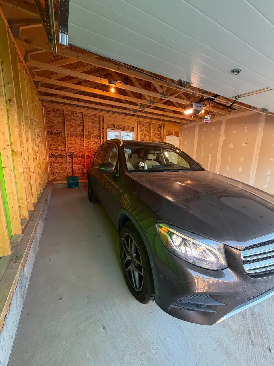 Mercedes-Benz Glc 300 2018 photo 3