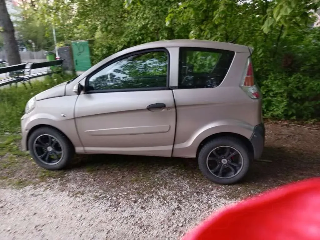 Microcar M.Go 2013 photo 3
