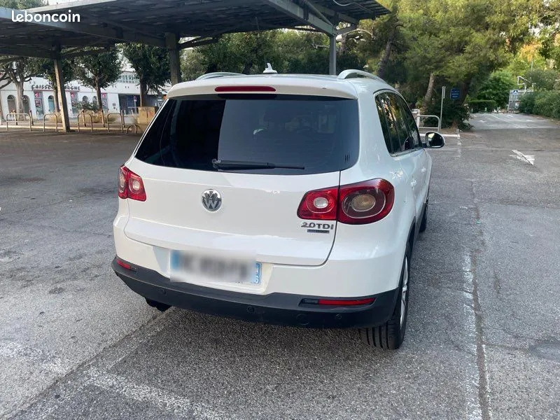 Volkswagen Tiguan 2010 photo 3