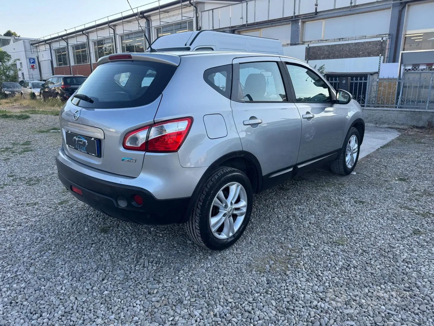 Nissan Qashqai 2011 photo 3