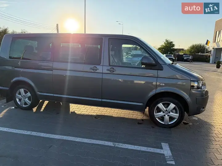 Volkswagen Multivan