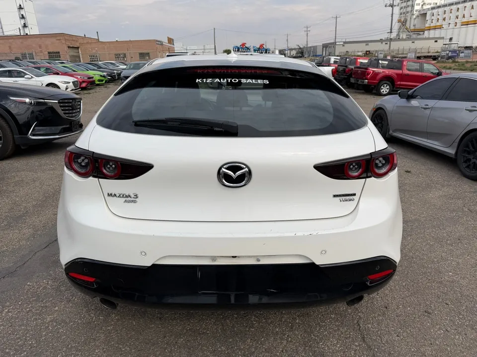 Mazda Mazda3 2021 photo 3