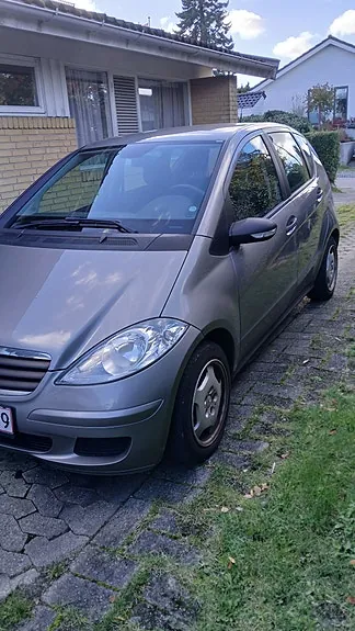 Mercedes-Benz A160
