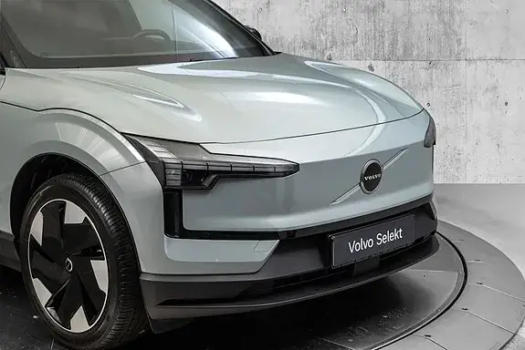 Volvo Ex30 2024 photo 2
