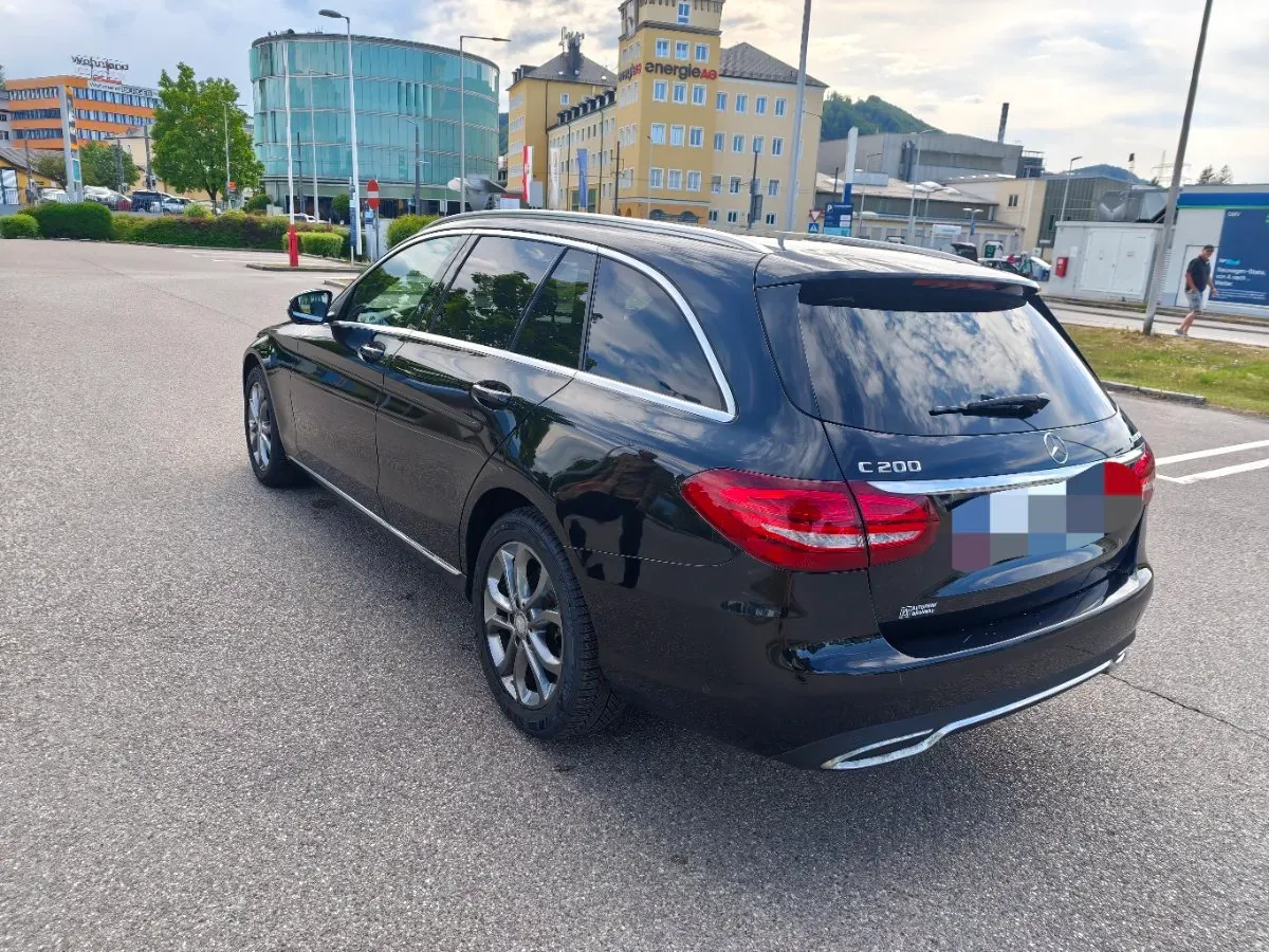 Mercedes-Benz C-Class 2016 photo 2