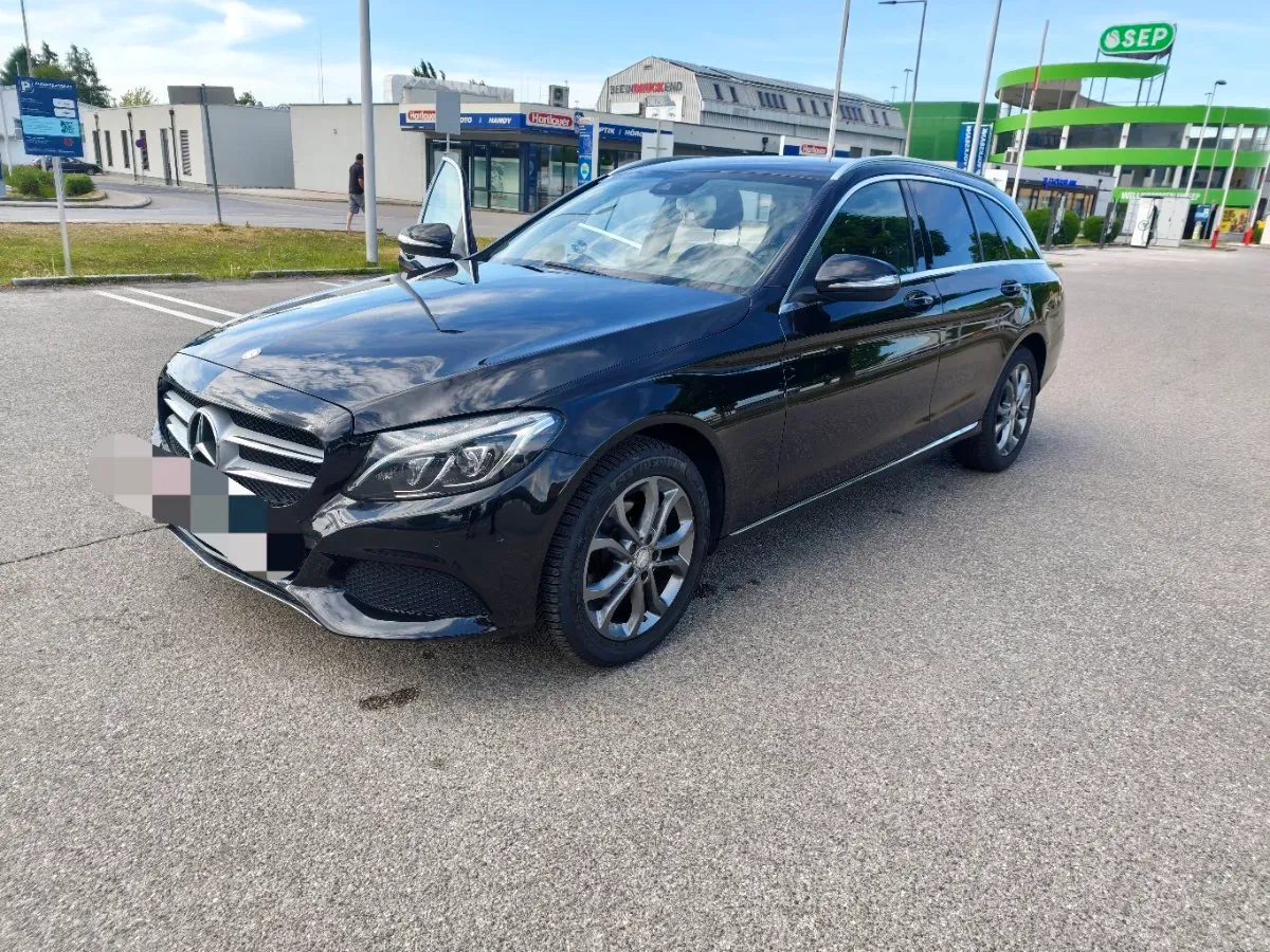 Mercedes-Benz C-Class 2016 photo 3