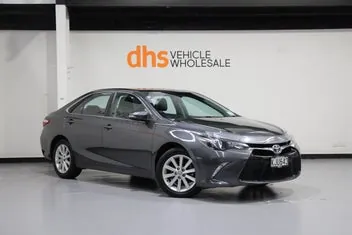 Toyota Camry 2017 photo 2