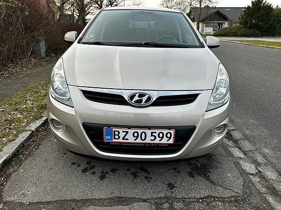 Hyundai I20 2010 photo 5