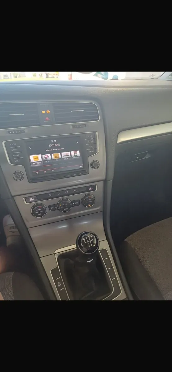 Volkswagen Golf 2015 photo 3