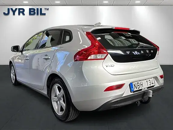 Volvo V40 2013 photo 5
