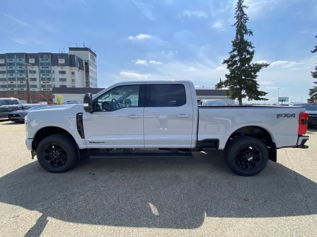 Ford Super Duty F-350 2026 photo 4