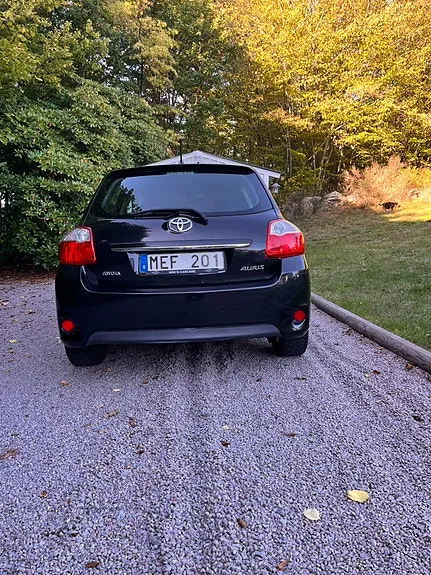 Toyota Auris 2012 photo 5