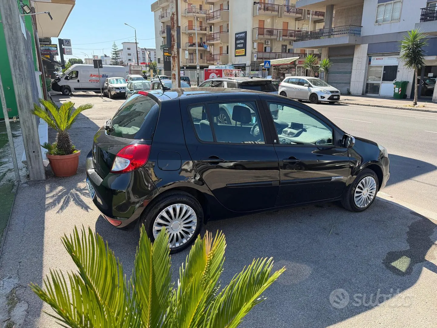 Renault Clio 2011 photo 4