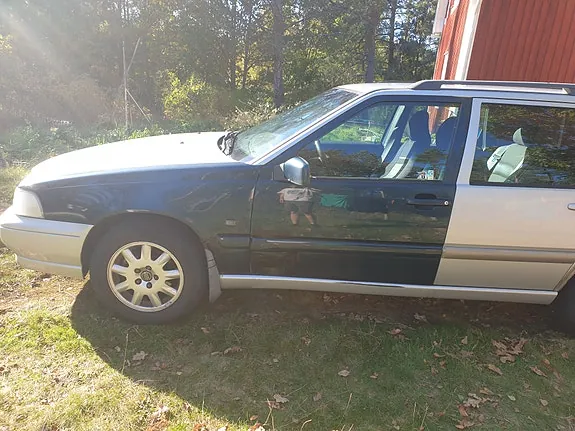 Volvo V70 1999 photo 2