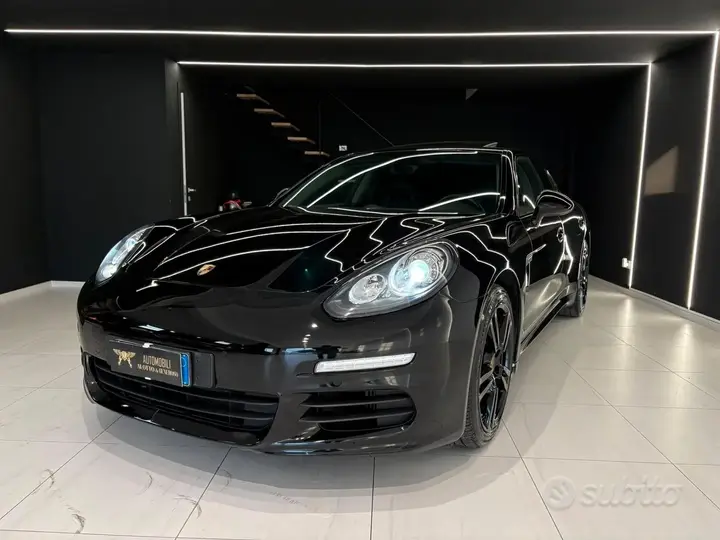 Porsche Panamera 2016 photo 2