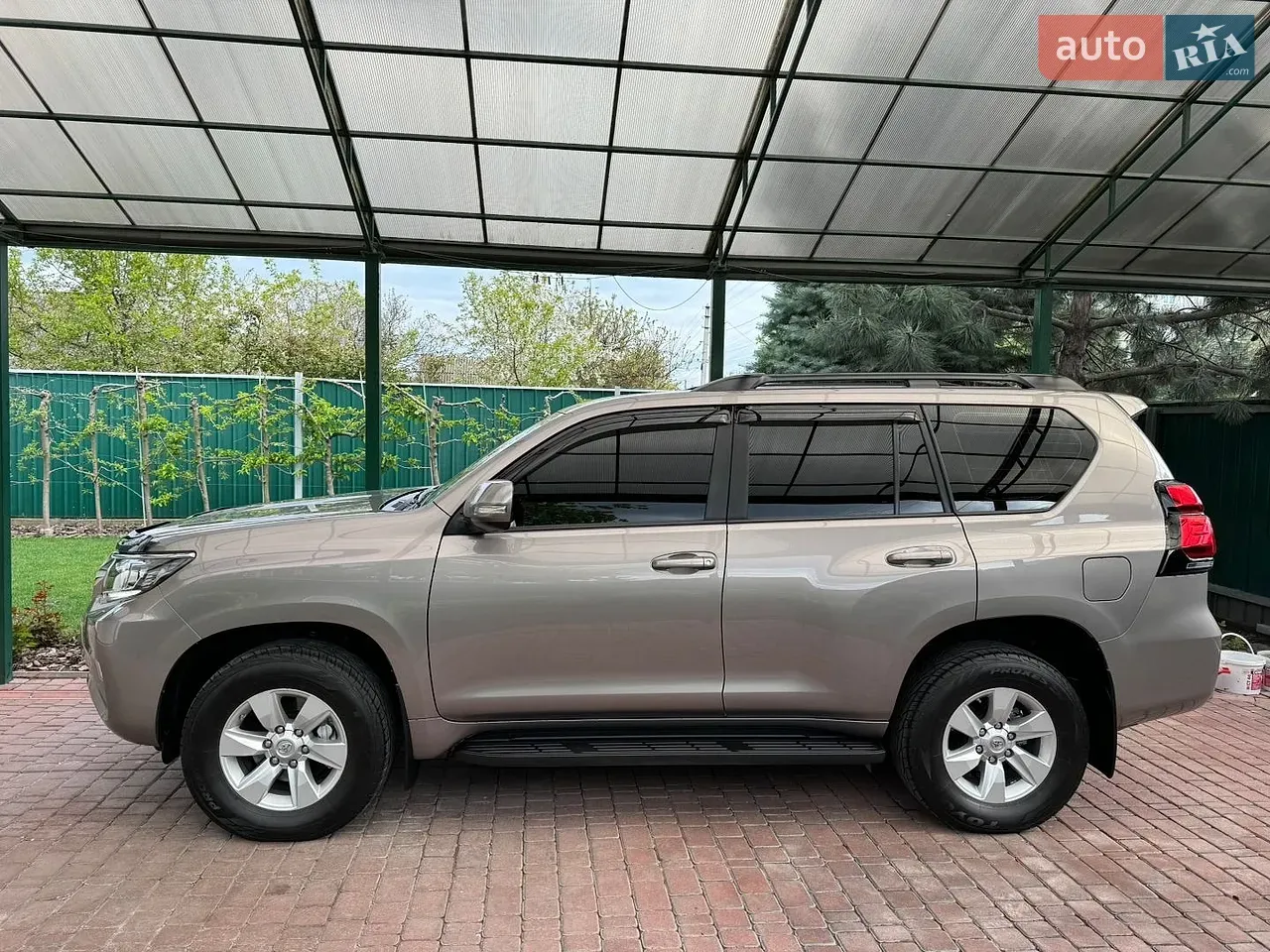 Toyota Land Cruiser Prado 2020 photo 4