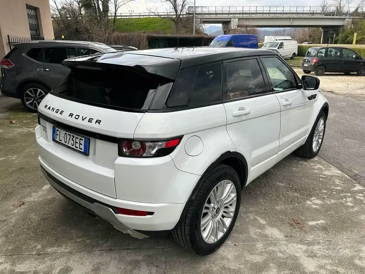 Land Rover Range Rover Evoque 2013 photo 4