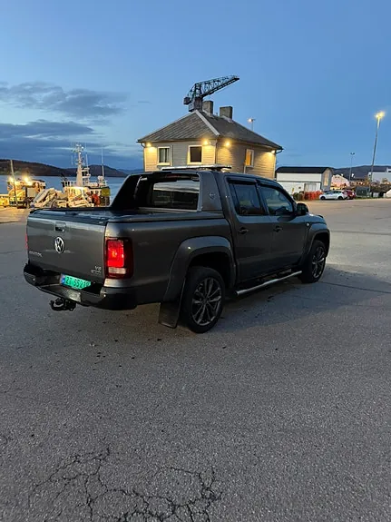 Volkswagen Amarok 2020 photo 2