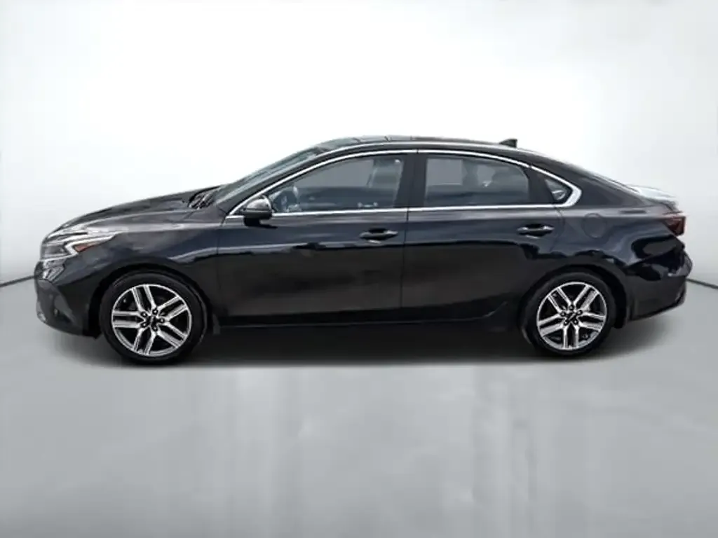Kia Forte 2024 photo 3