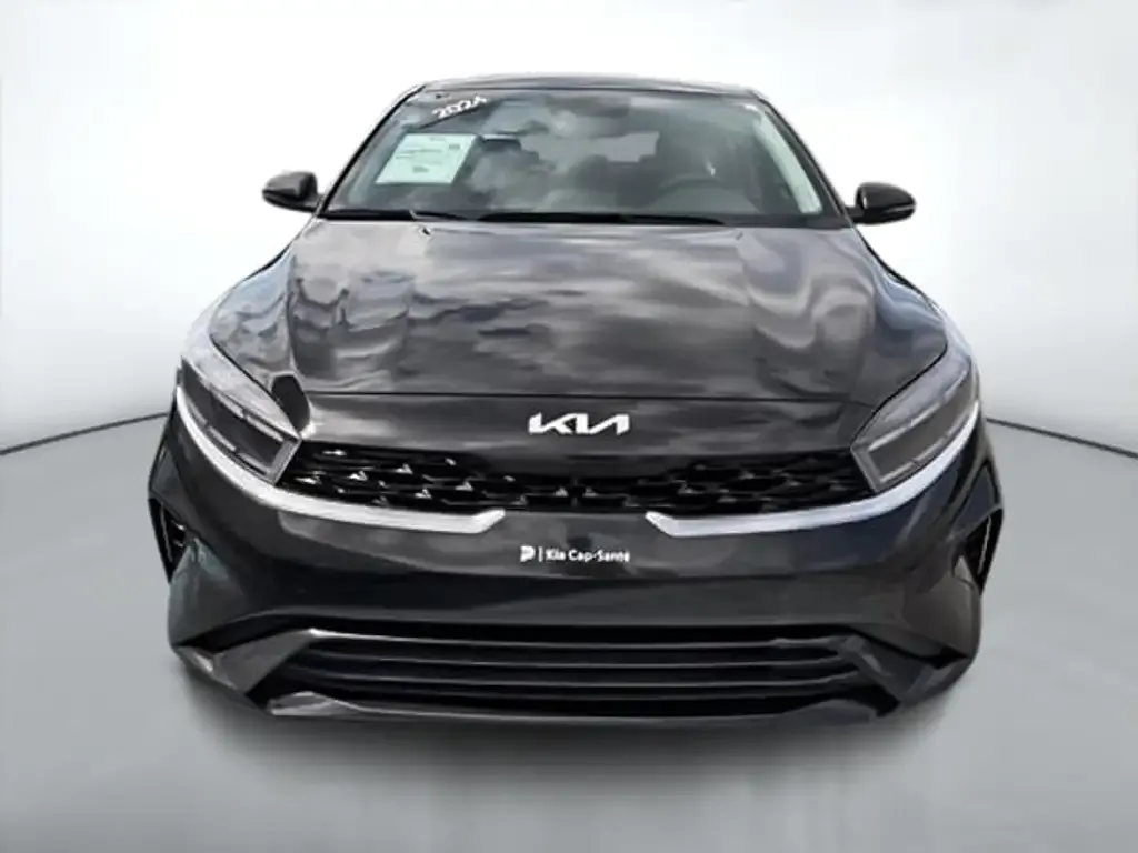Kia Forte 2024 photo 2